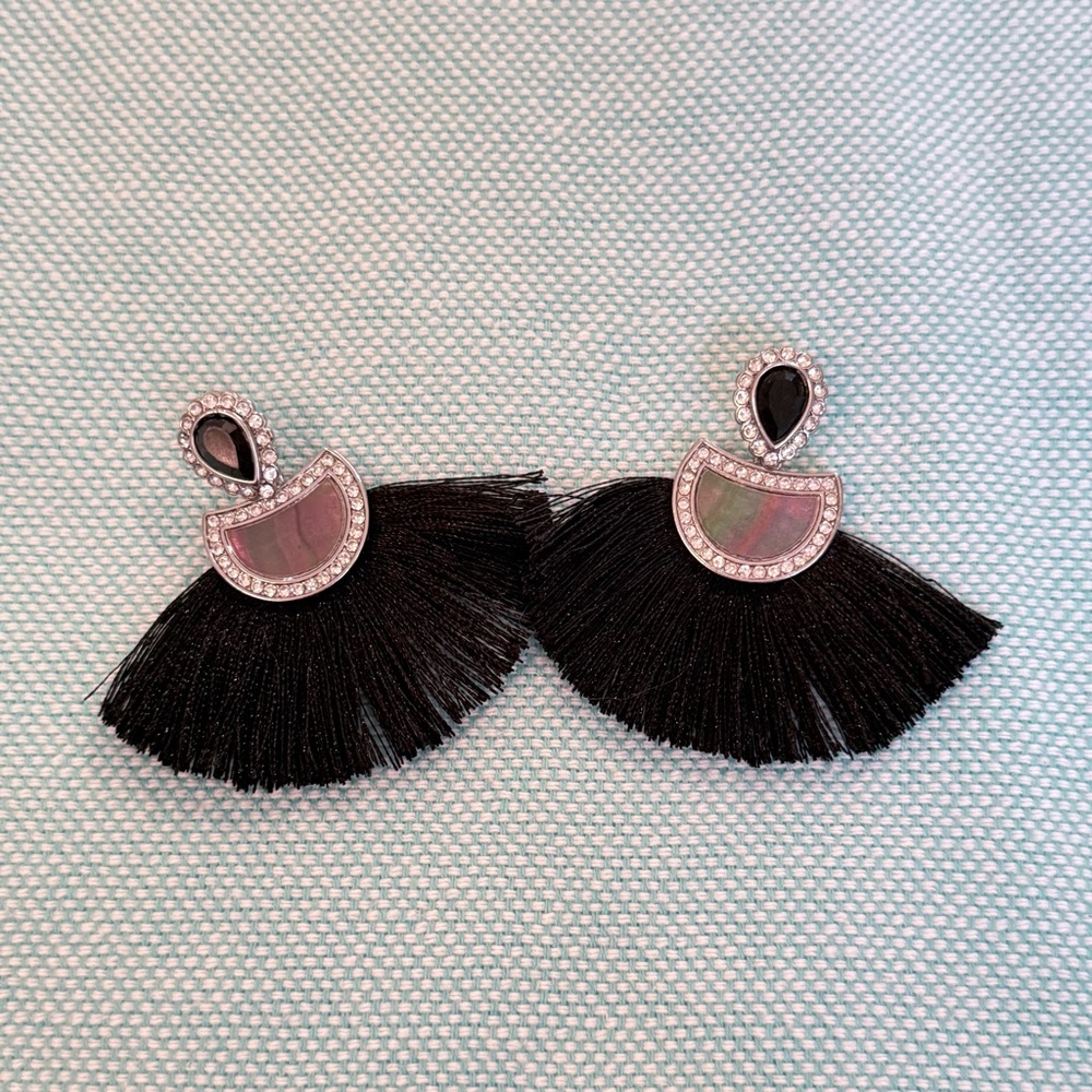 Premier Designs Black Fan Tassel Earrings